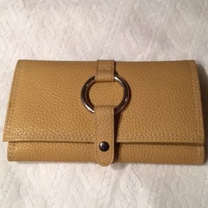 ‼️Price Drop‼️Like New Jewelry Travel Clutch